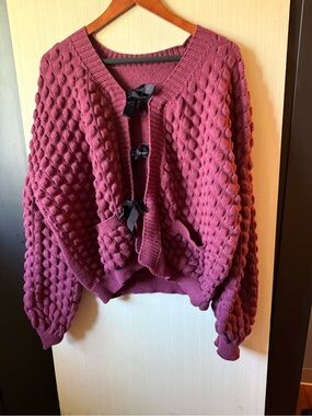 Women's Chunky Bubble Knit Cardigan Sweater - Wine